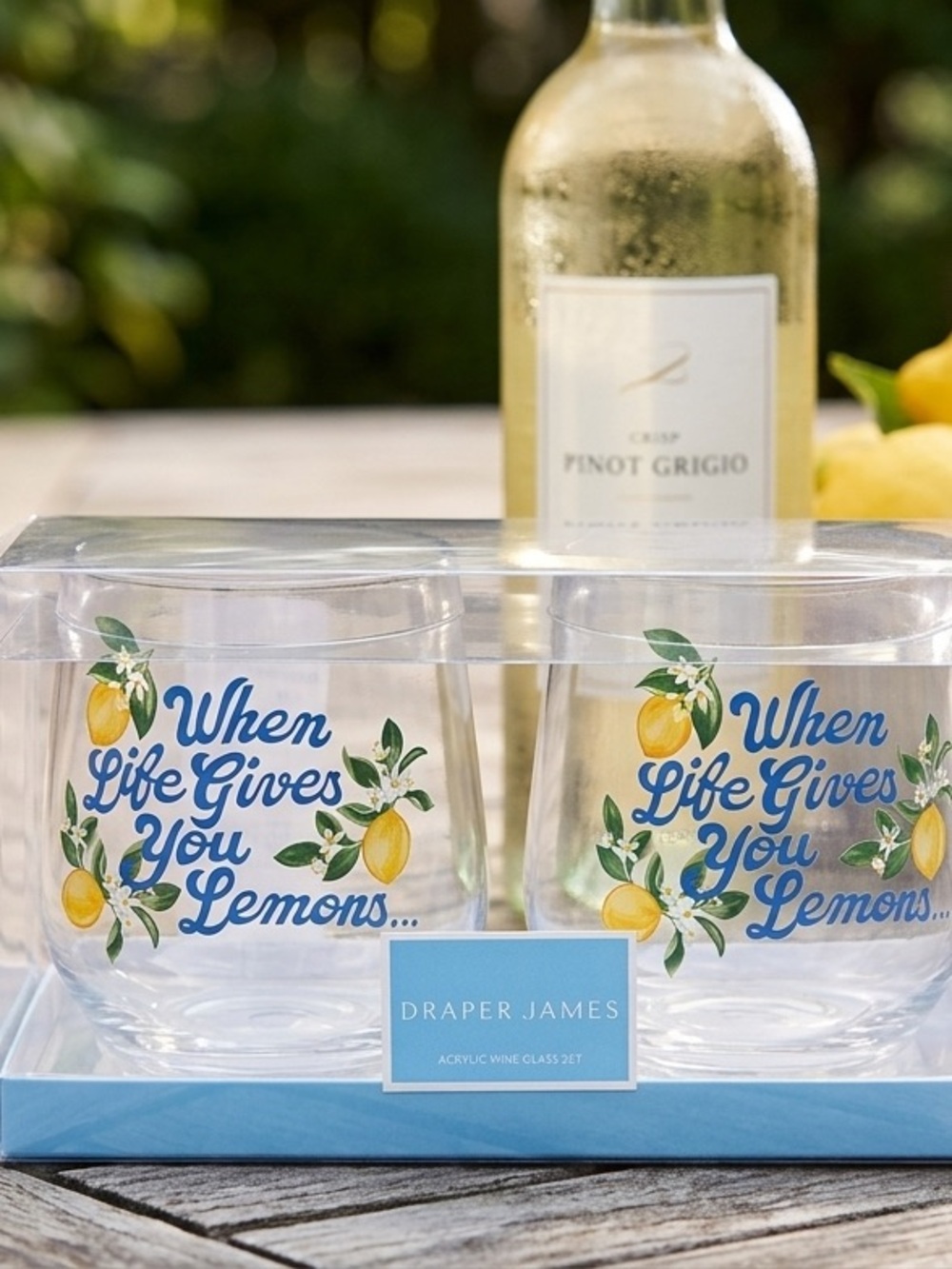 NWT Draper James When Life Gives You Lemons Acrylic Wine Glass Set